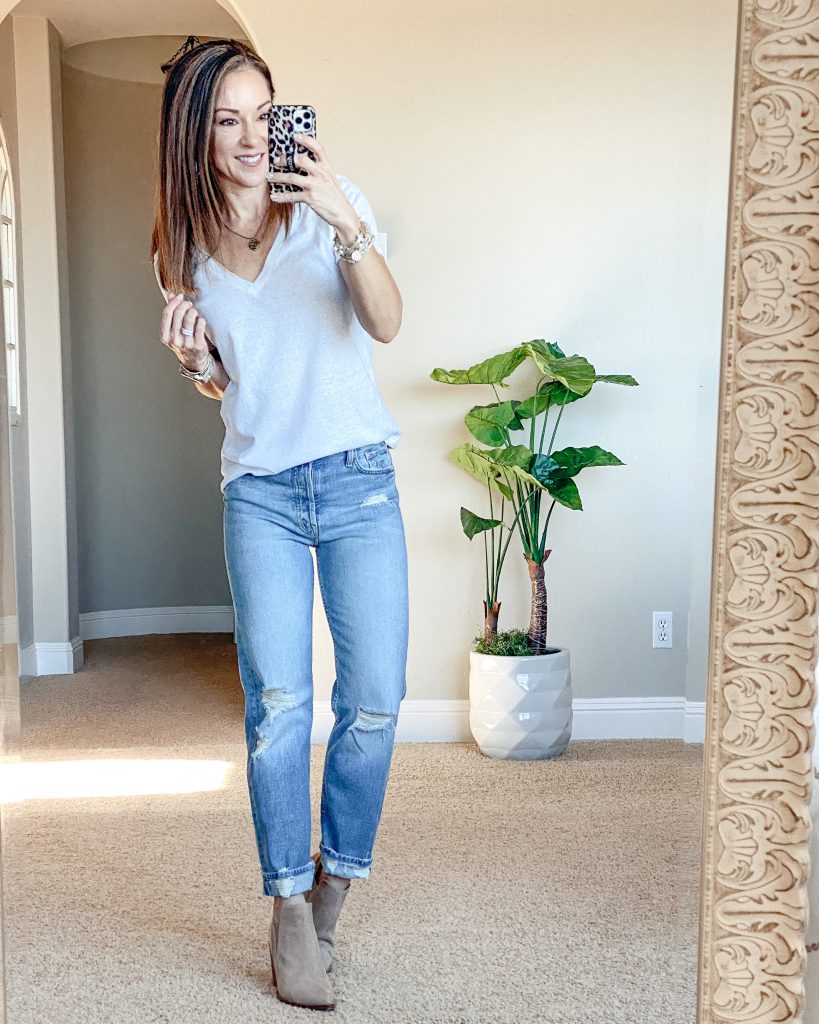 The best jeans ever!  Mother jeans are amazing! Perfect for petites